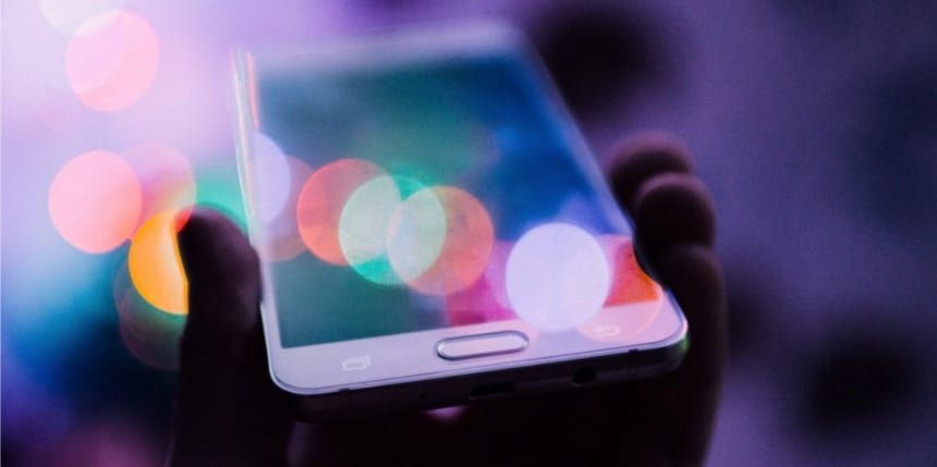 Commande vocale SEO smartphone